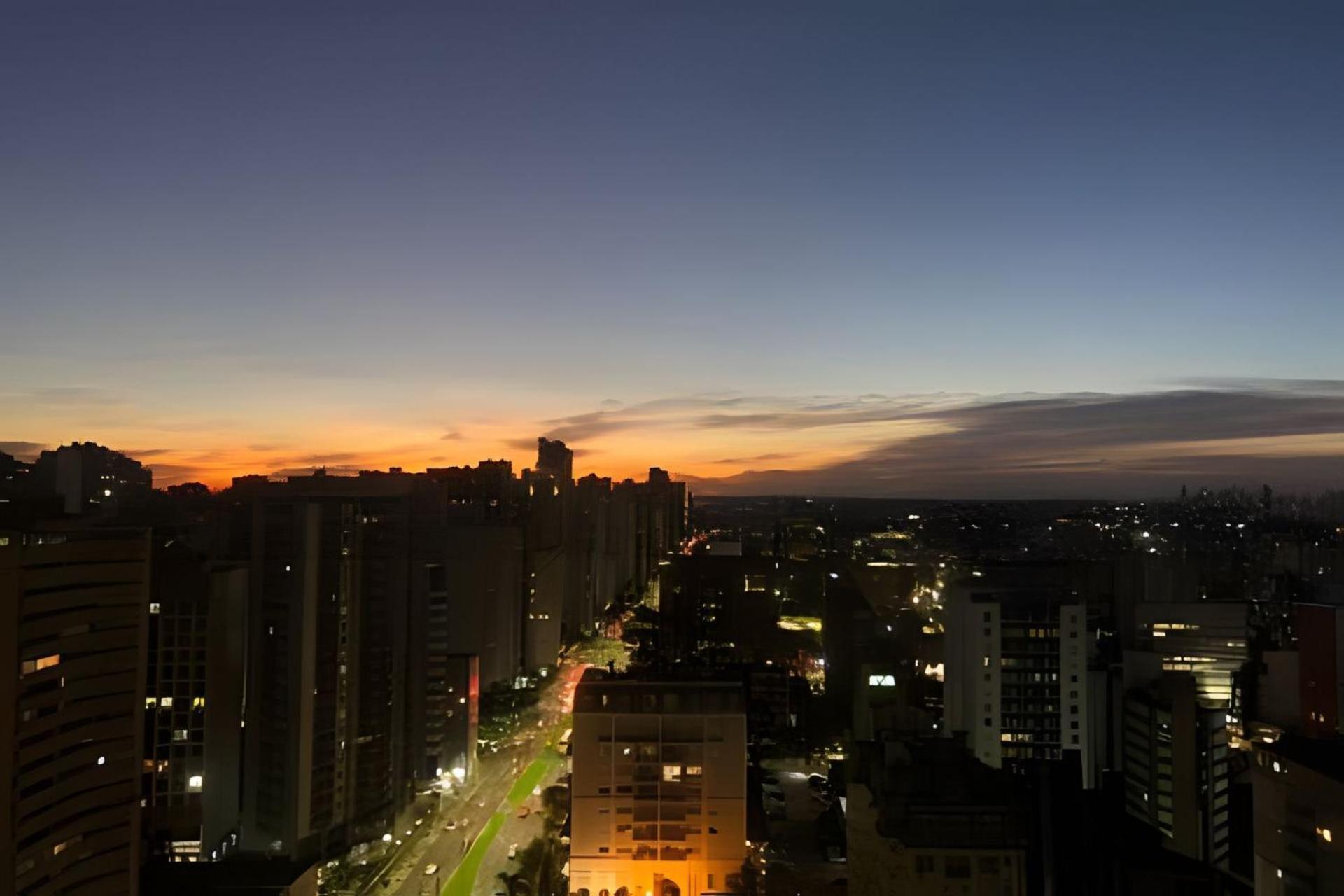 Lifespace Curitiba - Apartamentos Urooms Экстерьер фото