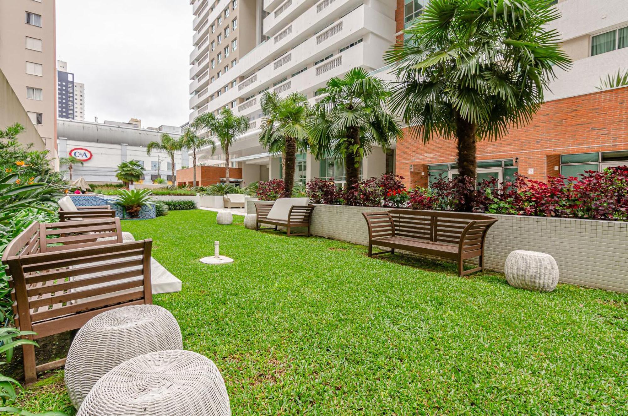 Lifespace Curitiba - Apartamentos Urooms Экстерьер фото