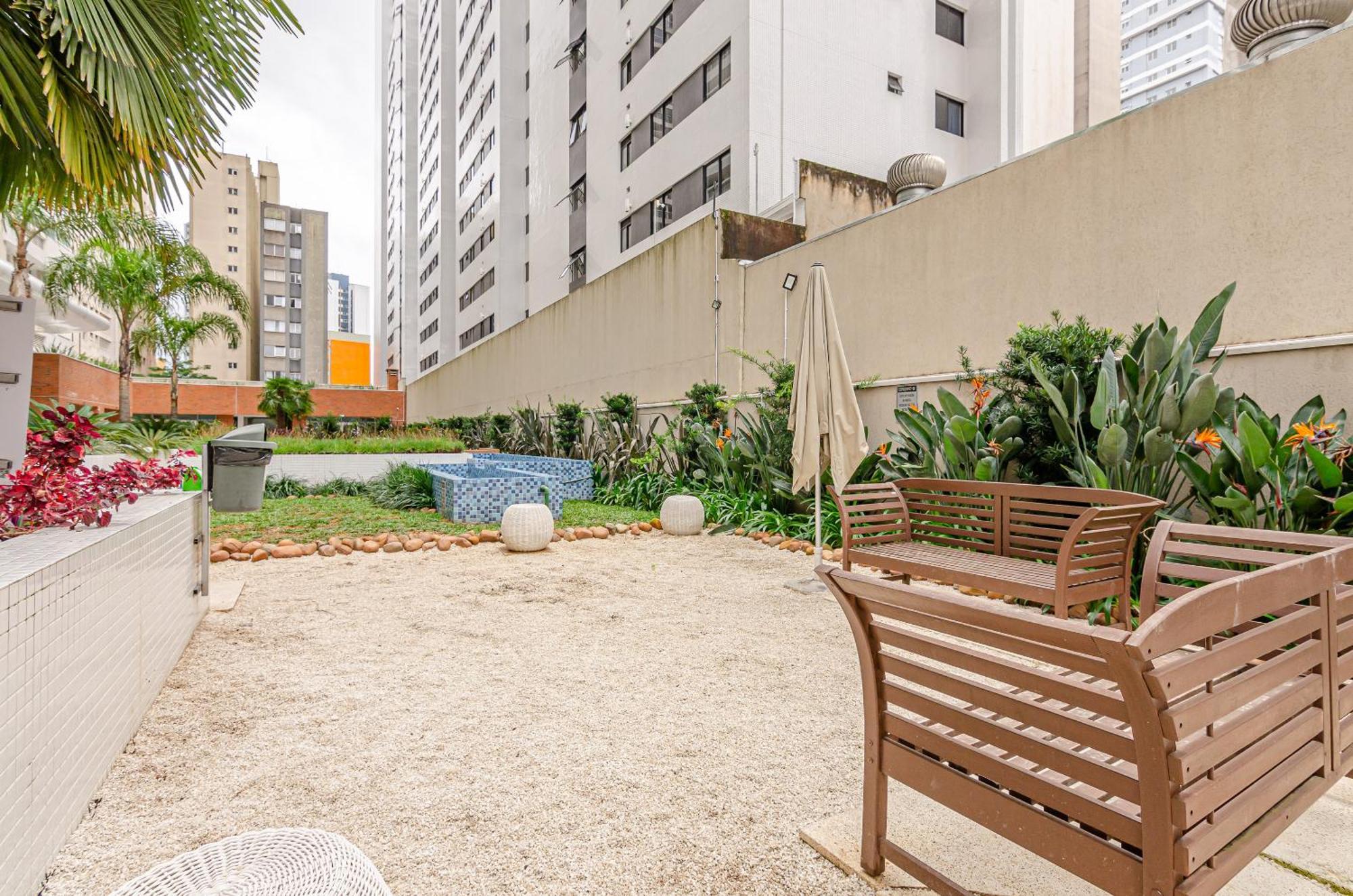 Lifespace Curitiba - Apartamentos Urooms Экстерьер фото